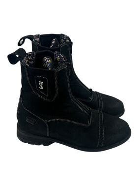 Tredstep Spirit Front Zip Boots insulated
All terrain equestrian sz 6.5